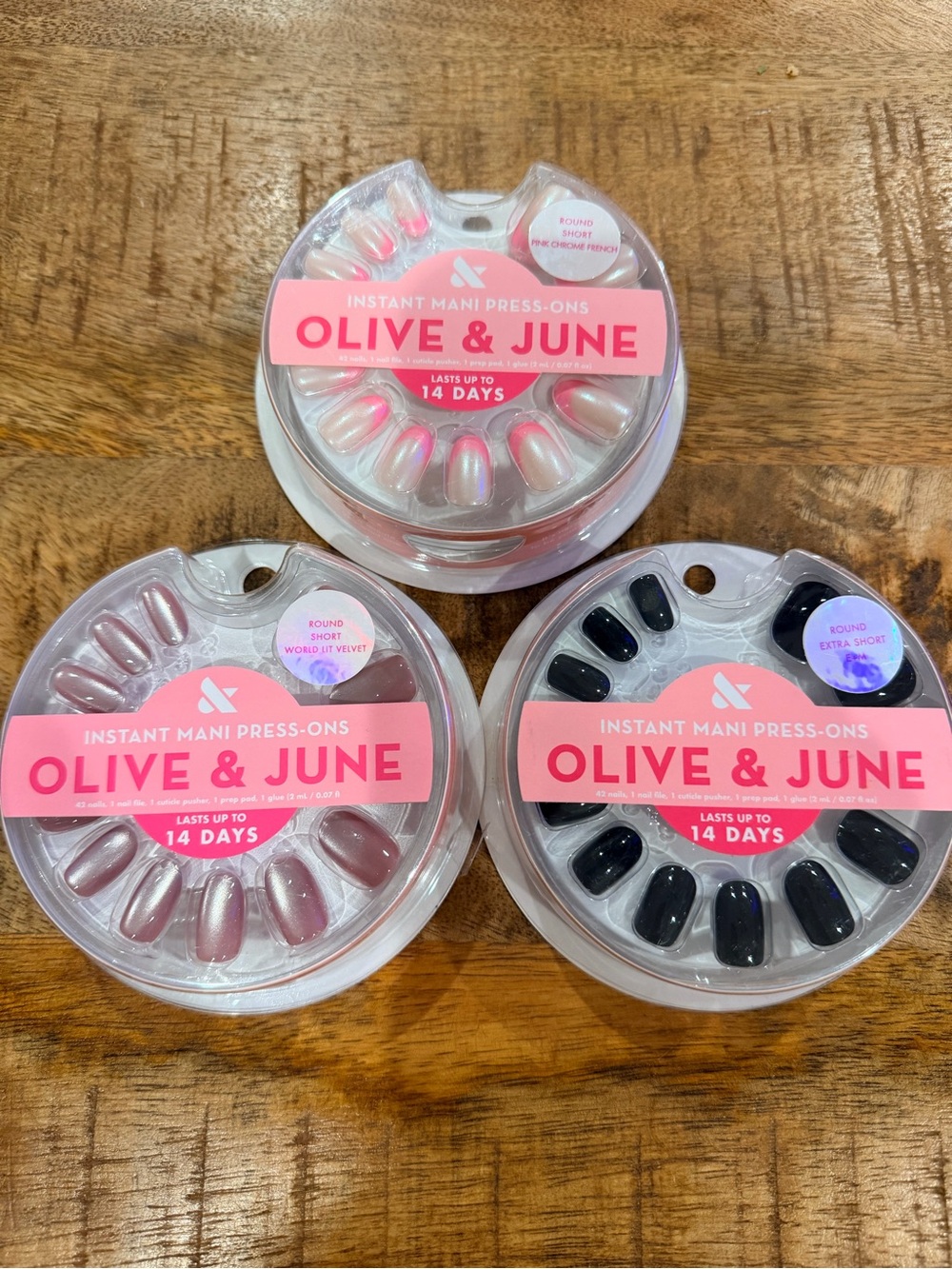 Olive & June Press-On Nail Bundle – Set of 3 | NIP (New in Package)